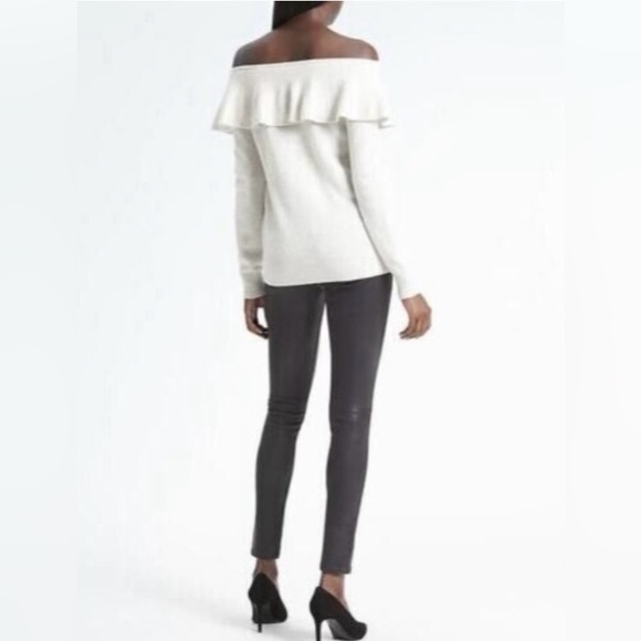 Banana Republic Ruffle Off The Shoulder Sweater Cream Gray Wool Cashmere 🌴 - Picture 2 of 10